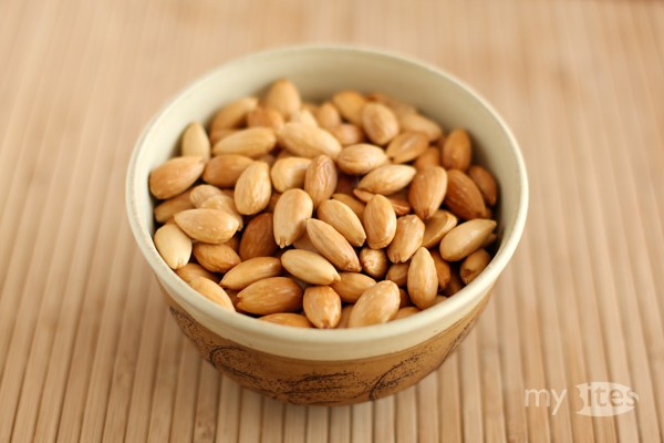 Roasted Almonds