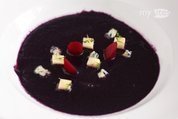 Red Cabbage Cream Soup with Apple, Beets and Blue Cheese